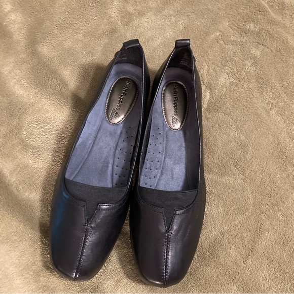 NIB Vintage Hush Puppies Pearl Carlisle Leather Slip On Loafers 8.5M - Picture 2 of 13